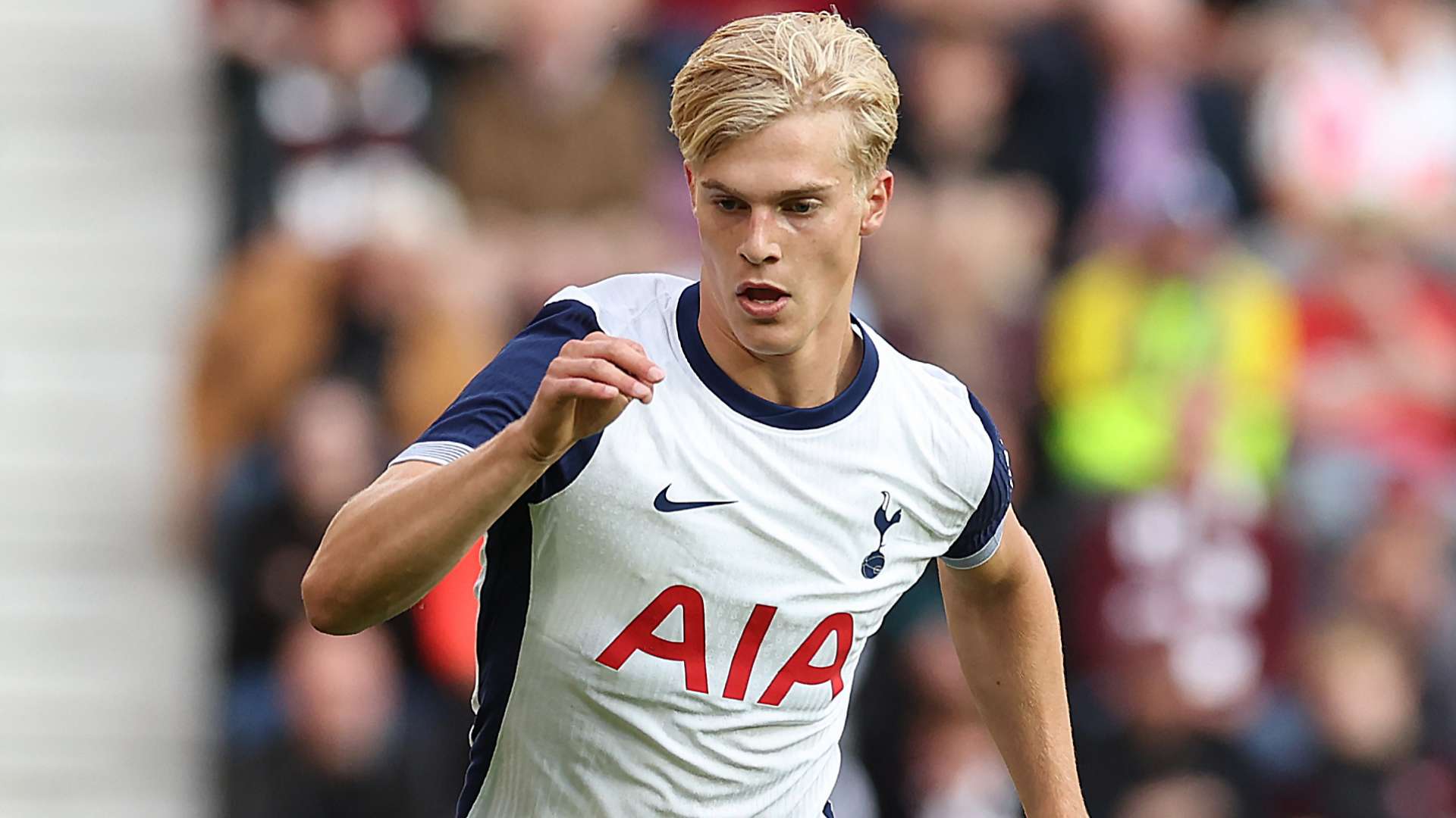 លោក Lucas Bergvall រកបានប៉ុន្មាននៅ Tottenham Hotspur?