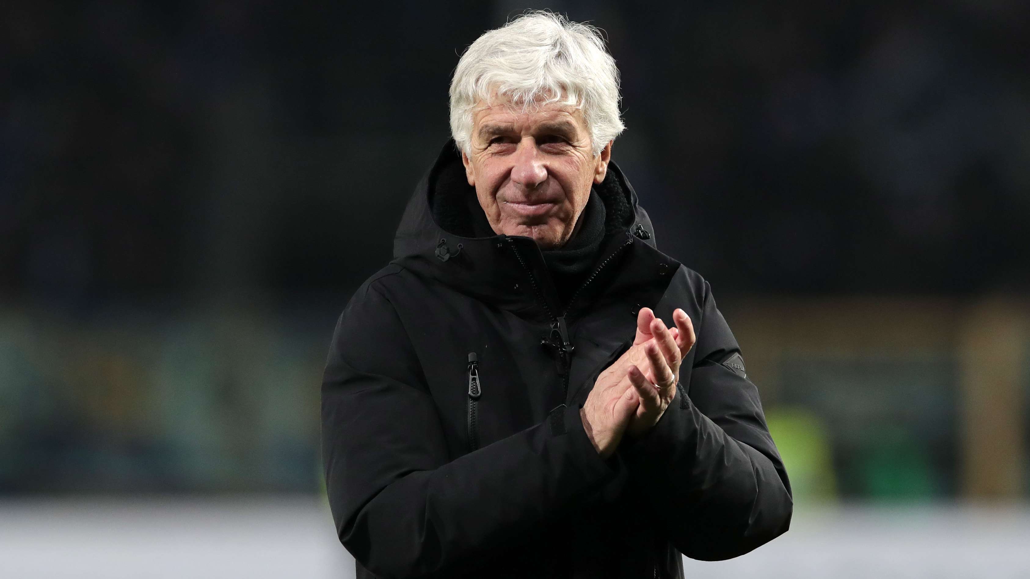 រ៉ូម៉ាត្រៀមប្រកួតប្រជែងជាមួយយូវ៉េនទូសសម្រាប់ការចុះហត្ថលេខាការពារប្រេស៊ីល។