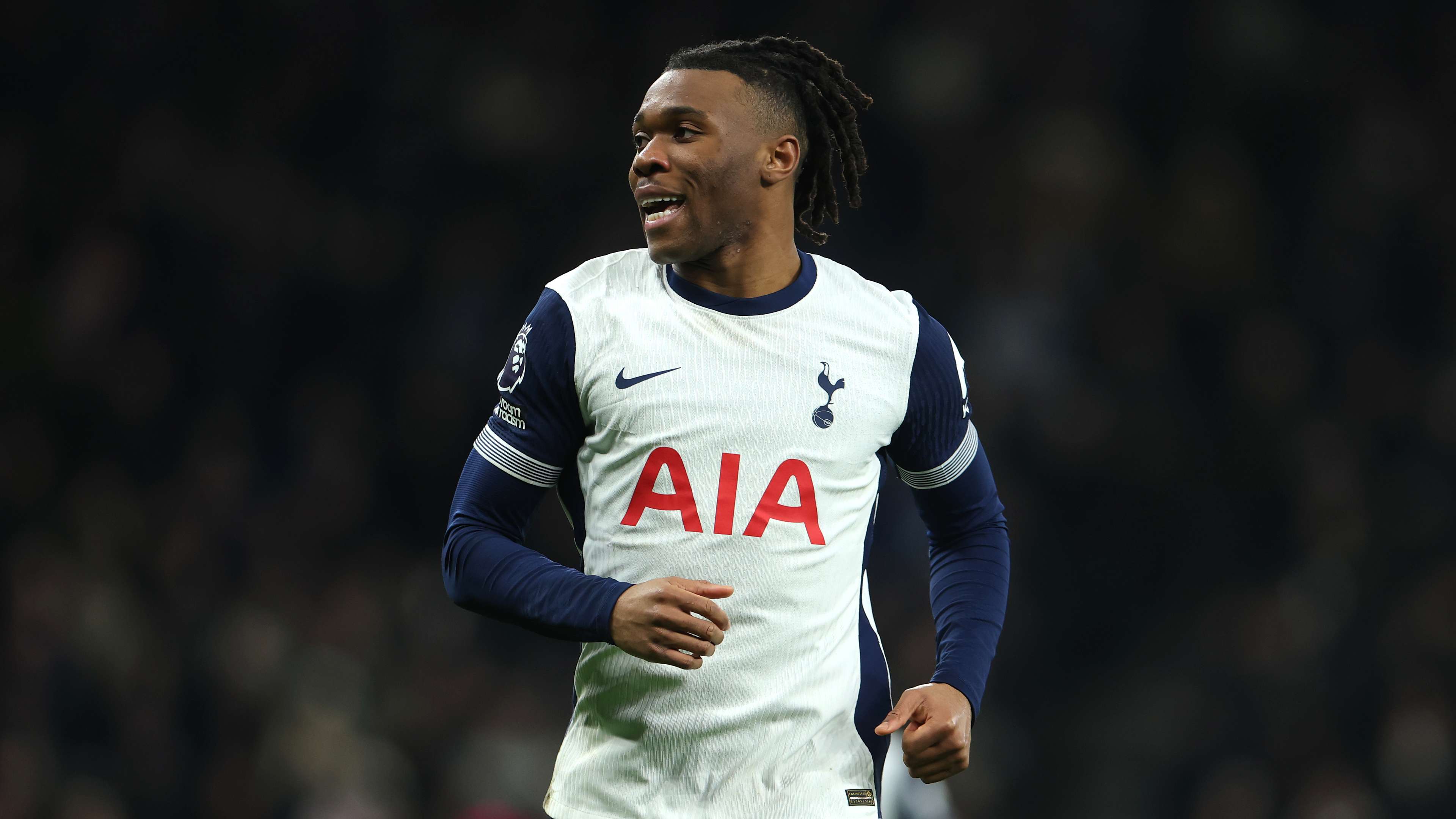 អ៊ូដូហ្គៀច្រៀងជាងហ្សីនឆេនកូជាជម្រើសលេខ១របស់មីឡាន់ជំនួសហែរណាន់ដេស។