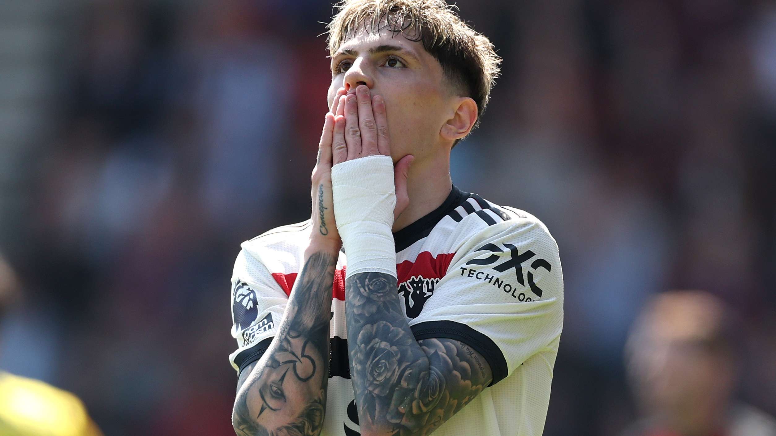 តម្លៃ Garnacho កាត់ចុះដល់ ៧០លានផោន? កីឡាករបក្សខាងបង្ហោះបង្ហាញចំណូលចិត្តផ្ទេរ។