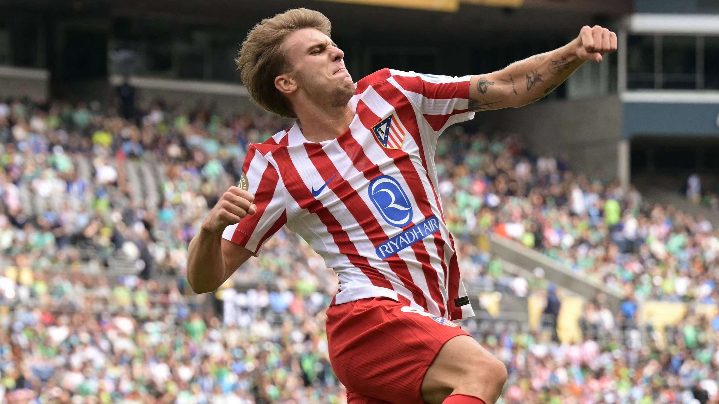 បារីយ៉ូស៍ស៊ុតបានពីរគ្រាប់ ខណៈអាត់ឡេទីយកឈ្នះស៊នដឺរស៍យ៉ាងងាយស្រួលនៅពានពិភពលោកក្លឹប