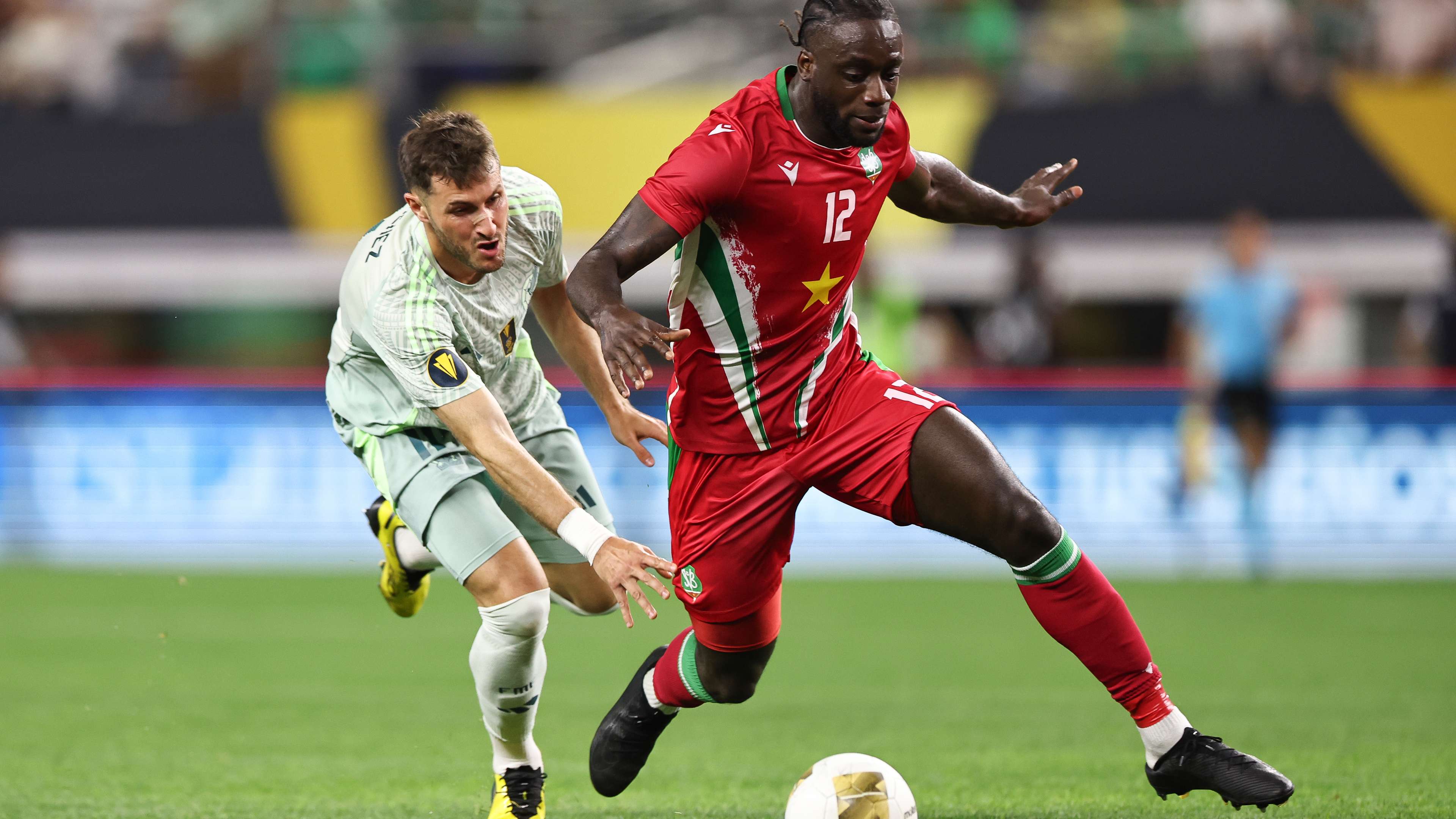 “ការសម្តែងមិនអាចទទួលយកបាន” – អែល ត្រី ត្រូវរិះគន់ទោះបីឈ្នះ