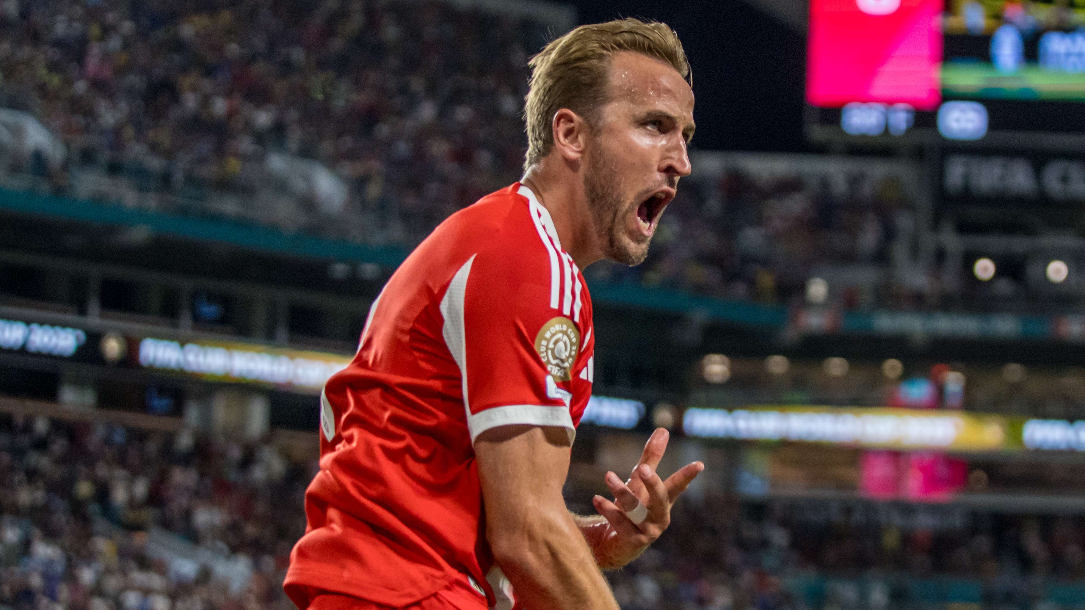 កានែរកើតគ្រាប់ប៉ុន្តែអូលីសជាវីរបុរស ខណៈបាយែនឈ្នះបូកា។