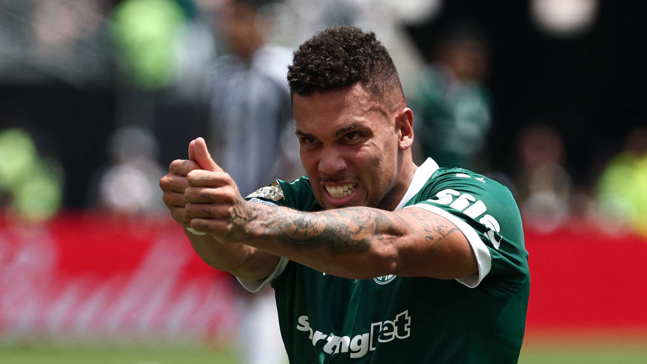 “Palmeiras ឆ្លងផុតពីការភ័យខ្លាចកាតក្រហមក្នុងនាទីចុងក្រោយ ដើម្បីយកឈ្នះ Botafogo ចេញពីពាន CWC”
