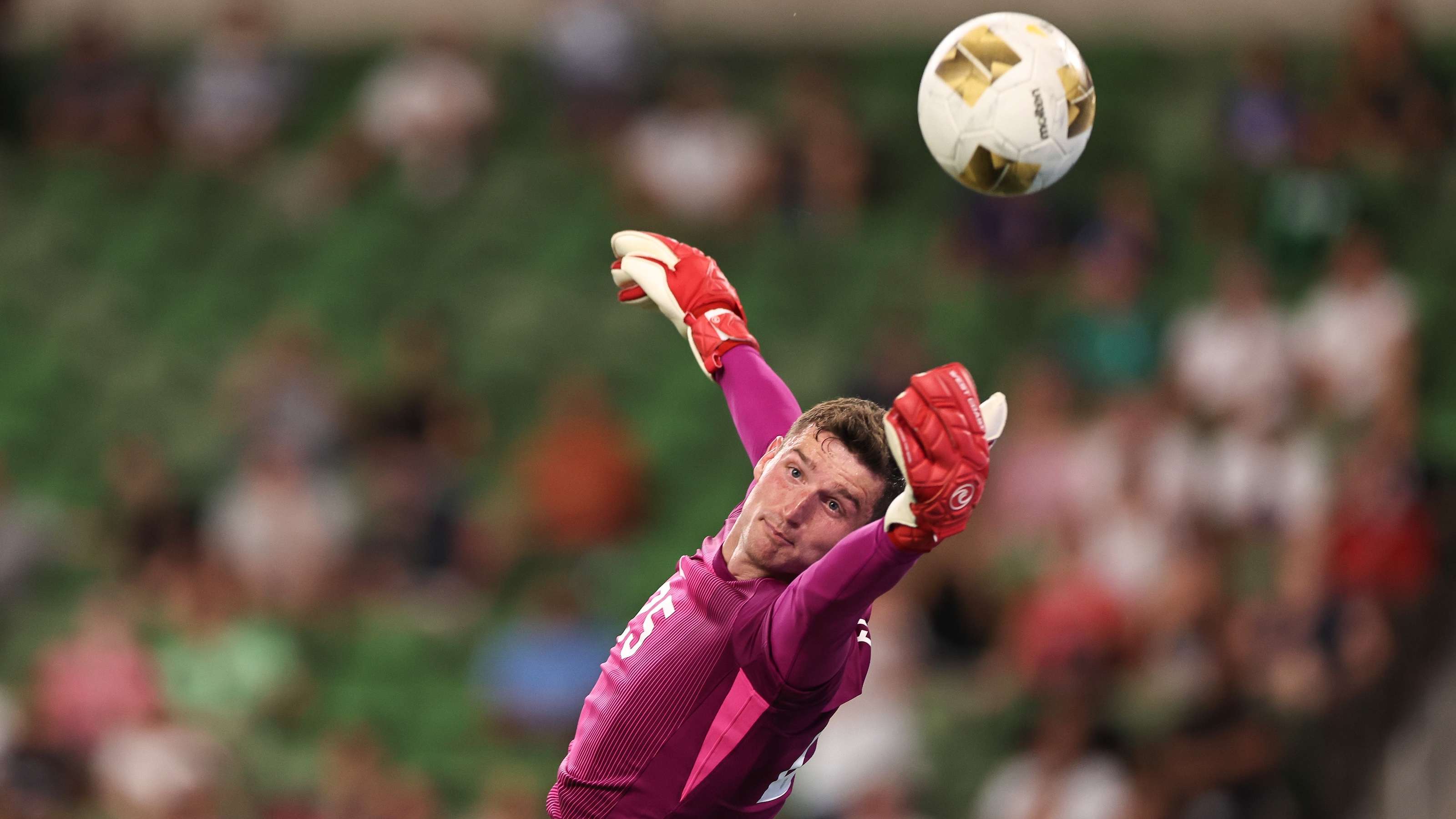 “ផ្តោតលើដំណើរការ” – ក្រុមរបស់ Poch បន្តដំណើរចូលដល់វគ្គបន្ត