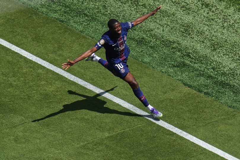 ការទាបតាមតំរូវ PSG ប្រទេសធារី vs Atalanta: ជួយមិនទាន, ដឺរេ ឌូ និង ឌេមបេល មិននៅក្នុងការលេប!

Paraphrase: Predicted Lineup PSG vs Atalanta: Shocking Absence of Doue and Dembele from the Starting XI!