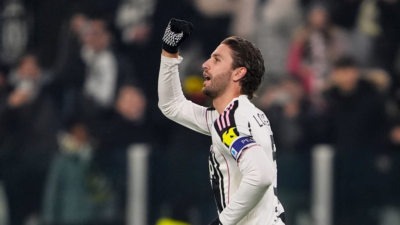 ការព្រមានប្រែប្រួលរបស់យូវេន្តែស បុរាមបូប្ស៍ថ្មសីហ្វូគីន 11 ធ្នូស្មិន 2025
Antisipasi Hasil Pertandingan Juventus melawan Pafos 11 Desember 2025