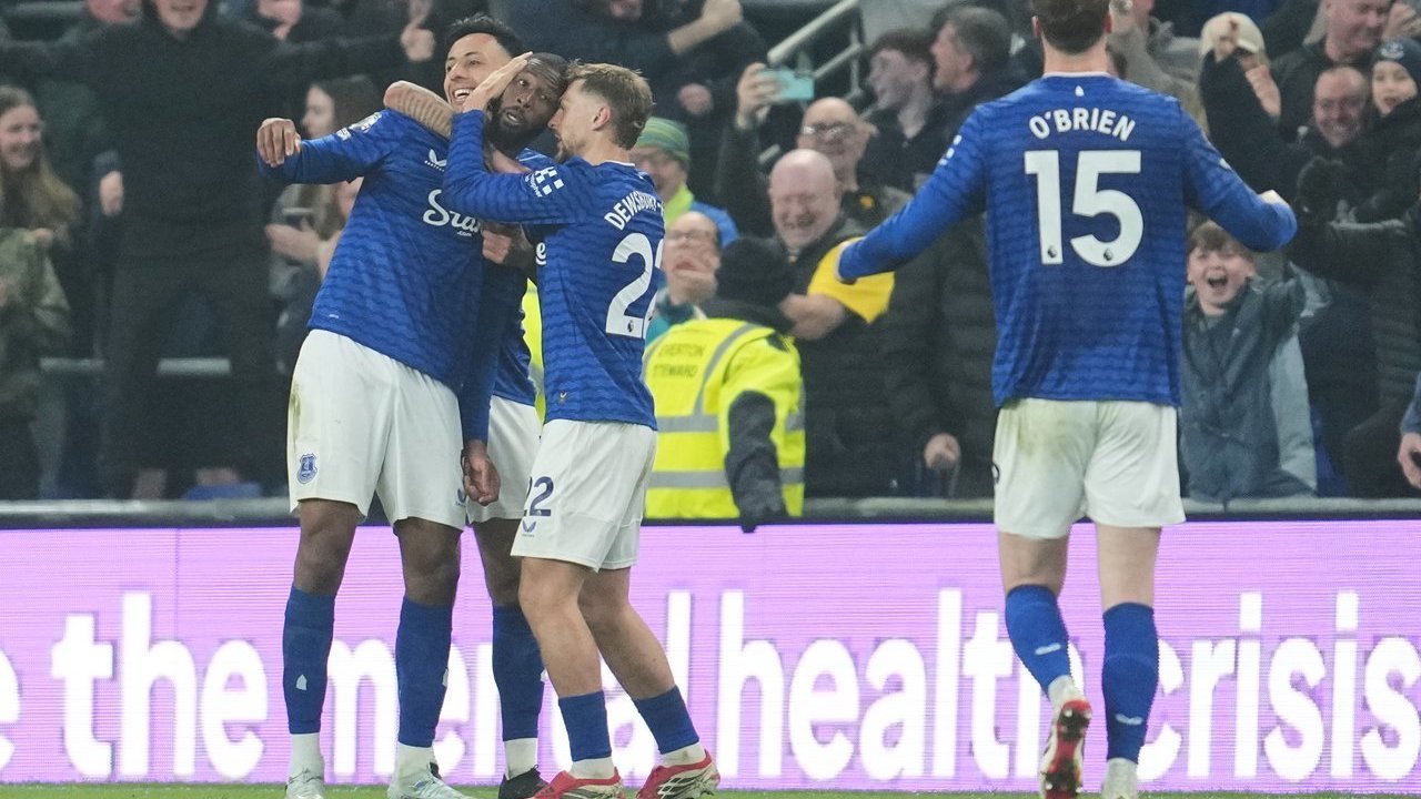 ការព្រឹត្តិ៍របស់ Everton ប្រទេសប្រទេសក្រុម Cambodia 22 សីហា 2026

Anticipated Match between Everton and Crystal Palace on August 22, 2026
